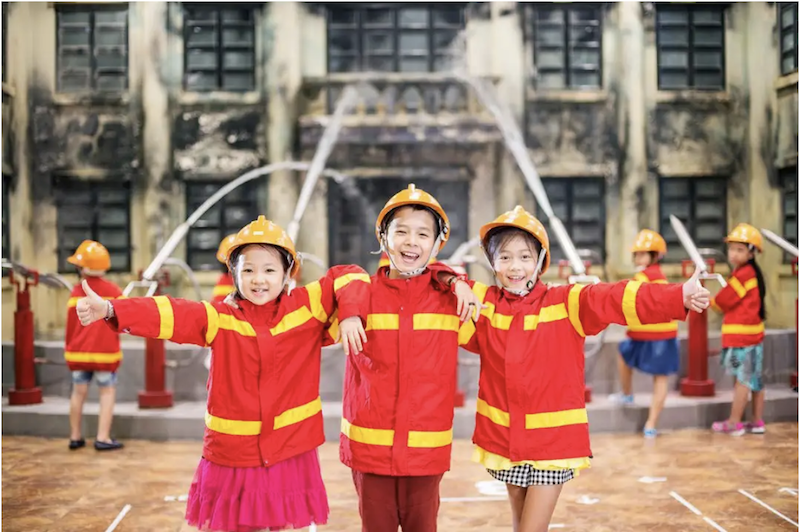 Trải nghiệm giáo dục hướng nghiệp tại khu VinKE | Nguồn: Traveloka