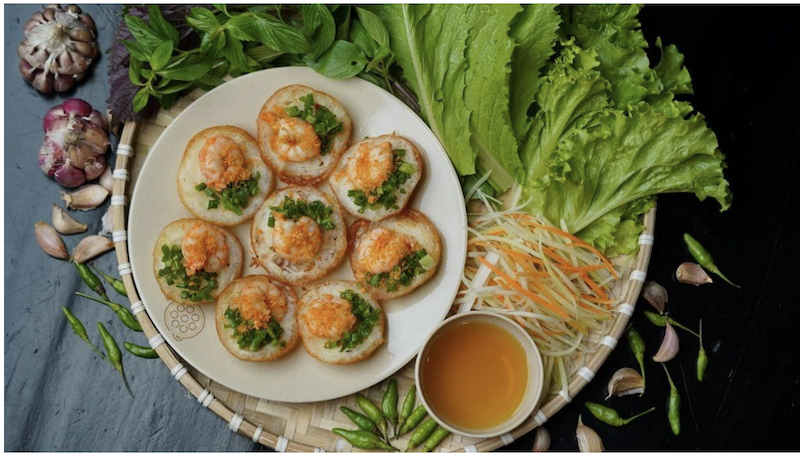 Bánh khọt Vũng Tàu là món ăn dân dã vô cùng hấp dẫn